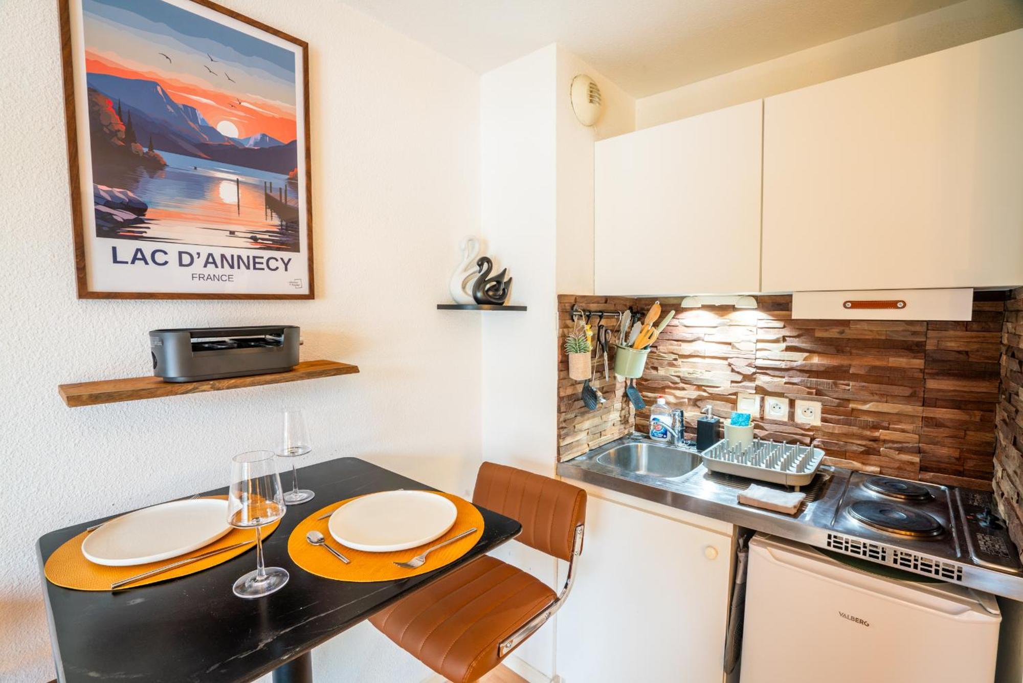 Cabana & Merci Annecy - Parking Et Proche Du Lac 외부 사진