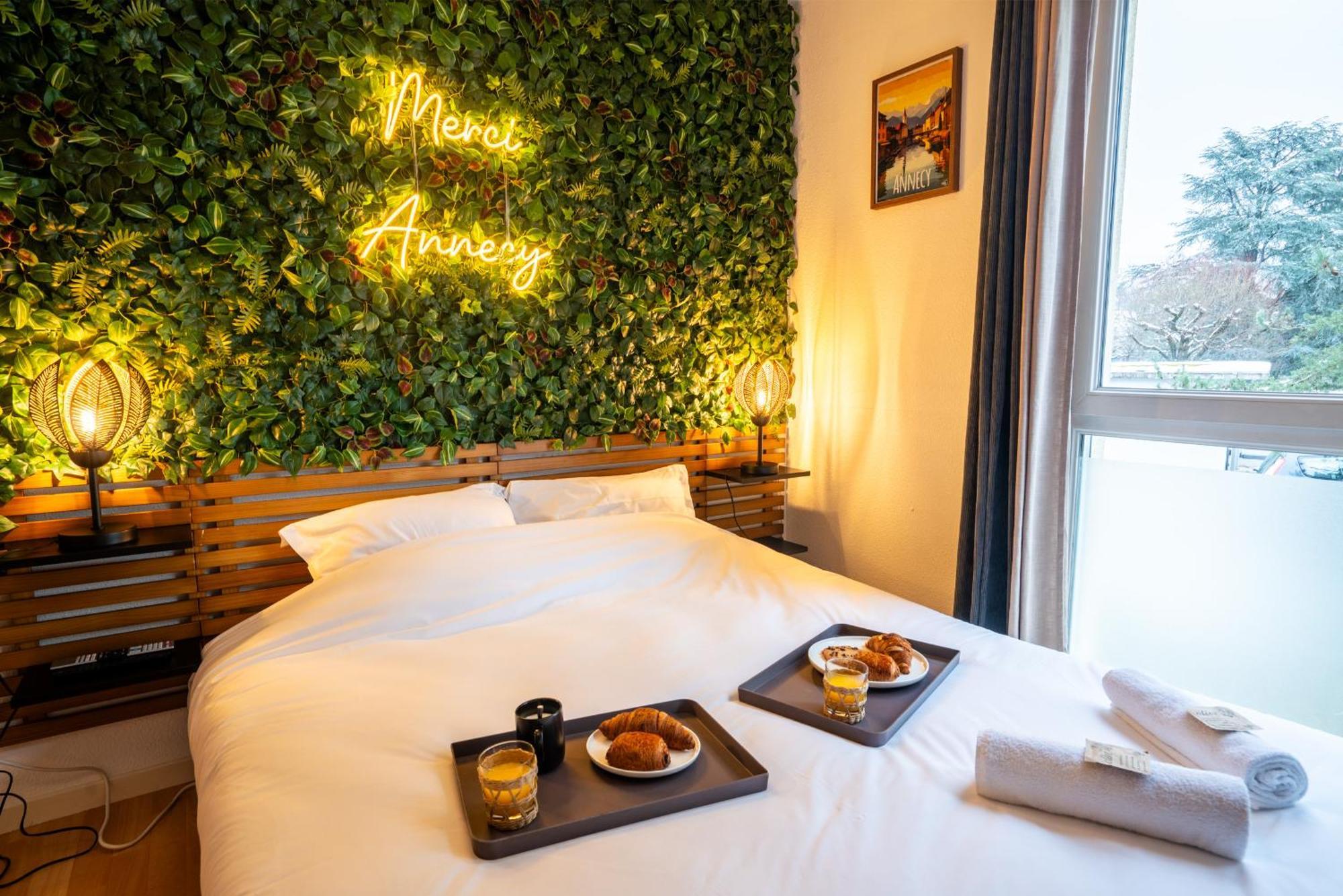 Cabana & Merci Annecy - Parking Et Proche Du Lac 외부 사진