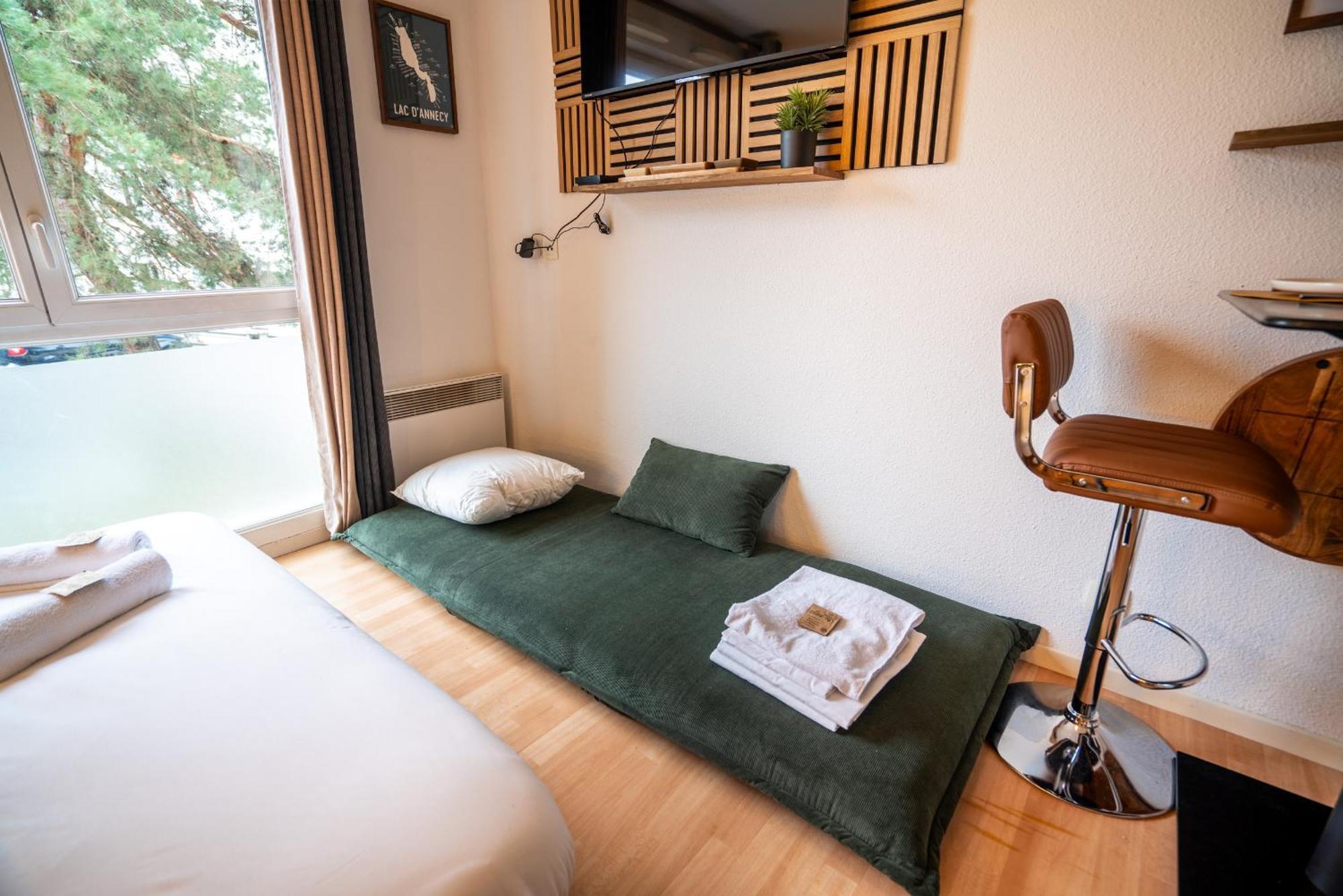Cabana & Merci Annecy - Parking Et Proche Du Lac 외부 사진